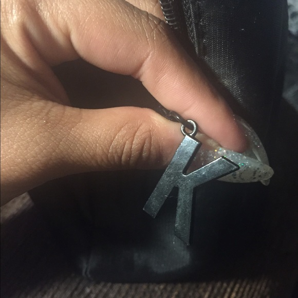 Kylie Cosmetic Bag - Picture 3 of 3